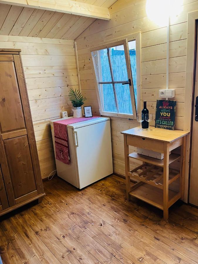 Chatky Daniel-Mikulov, A Private Campsite Just For You Экстерьер фото