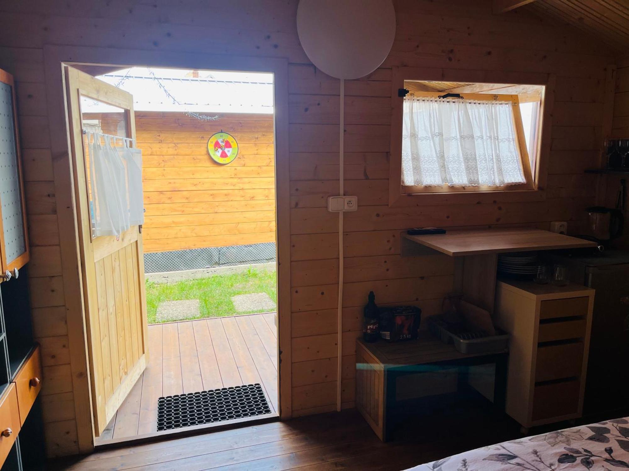 Chatky Daniel-Mikulov, A Private Campsite Just For You Экстерьер фото